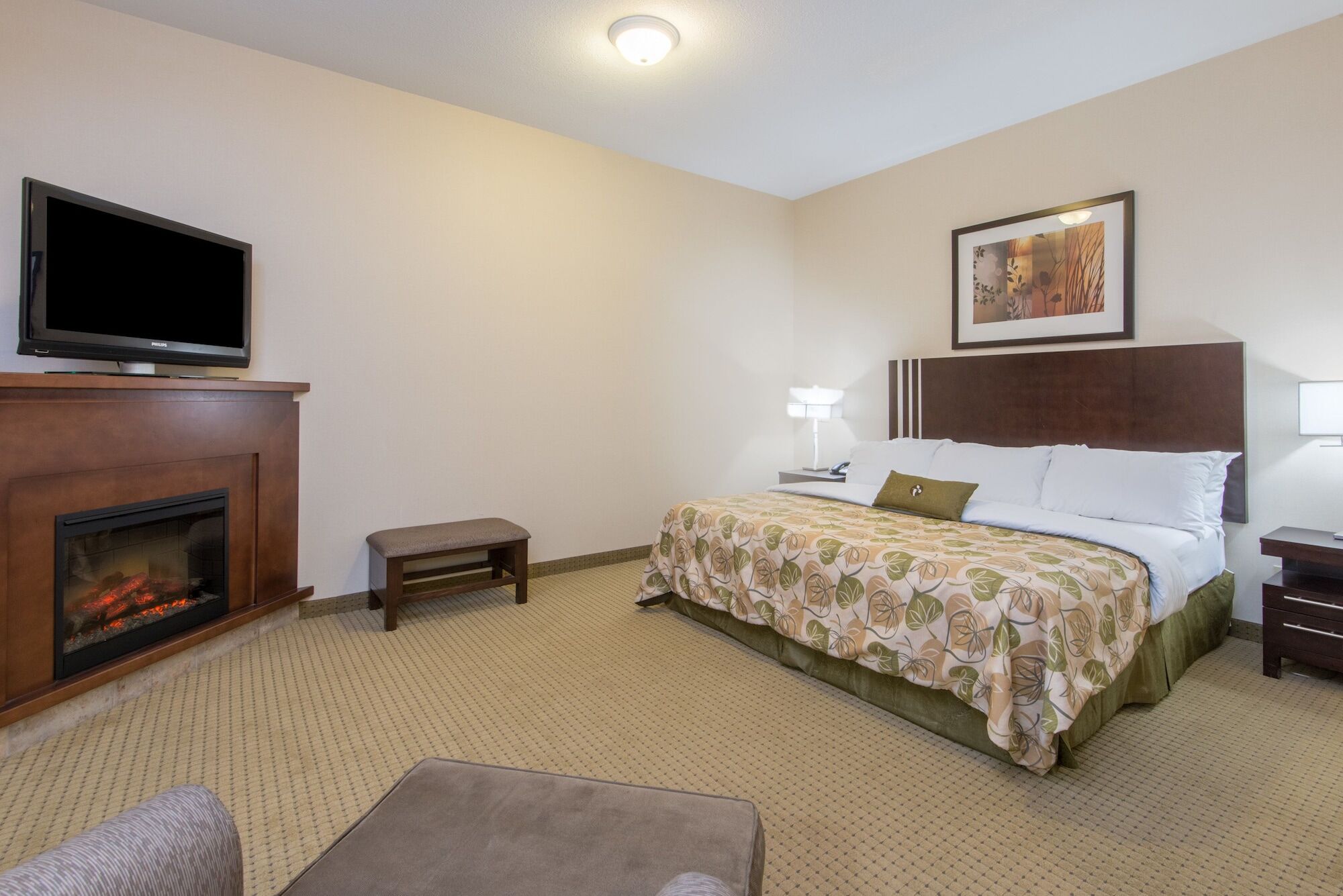 Ramada By Wyndham Lac La Biche Ngoại thất bức ảnh